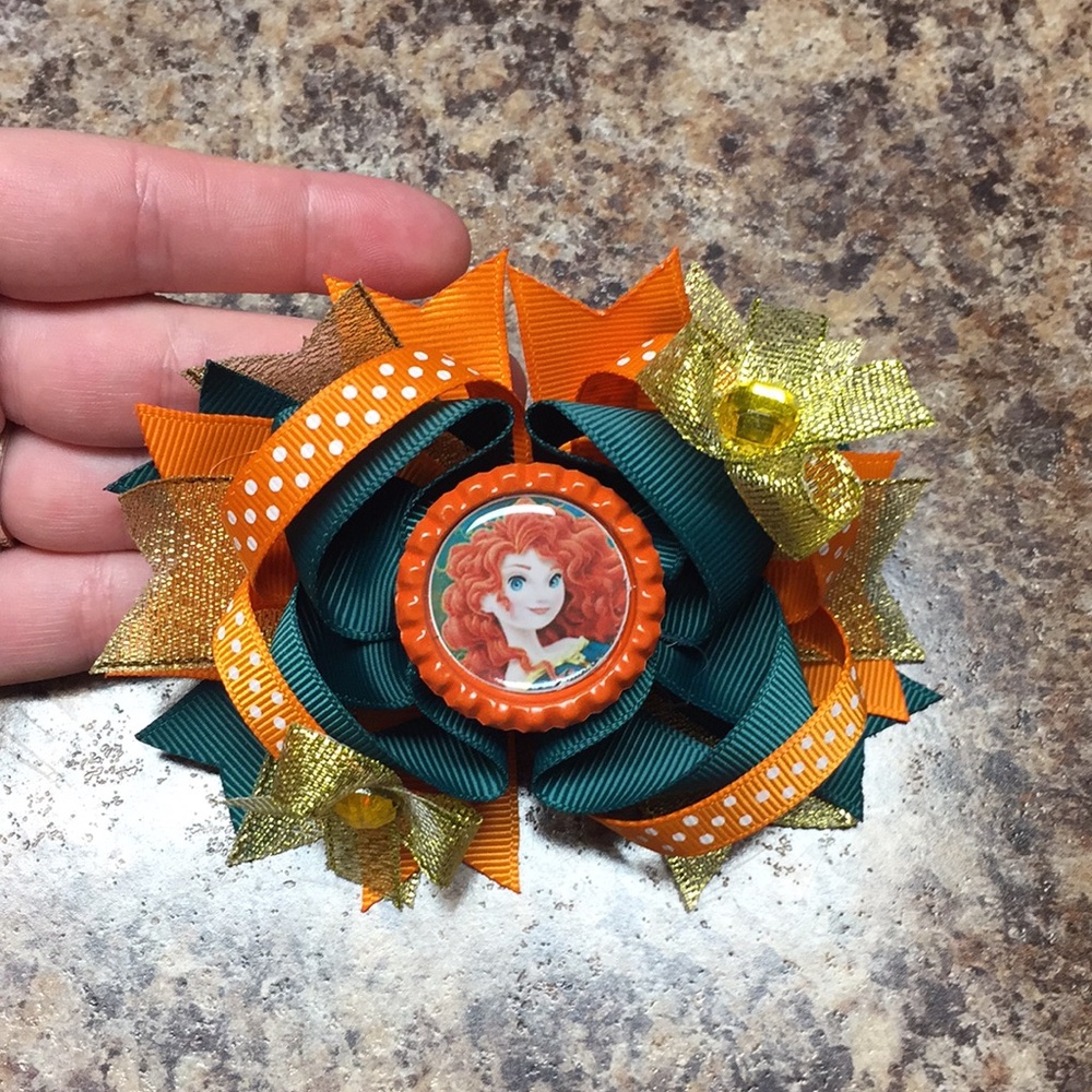 Hair bow
